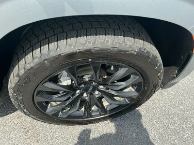 2024 GMC Yukon XL - Photo 5