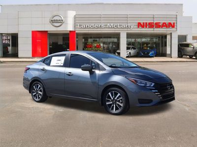 2025 Nissan Versa 1.6 SV — front three-quarter view
