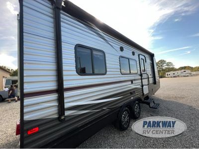 2018 Heartland Pioneer - Photo 11