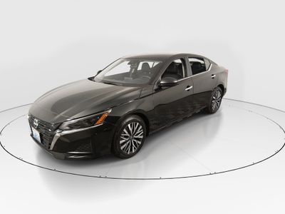 2025 Nissan Altima — rear three-quarter view