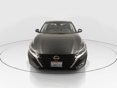 2025 Nissan Altima — side profile view