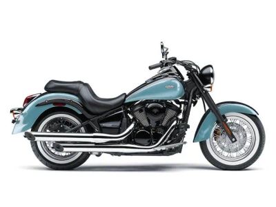 2025 Kawasaki Vulcan® 900 Classic — front three-quarter view