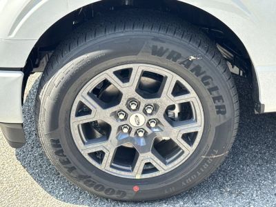 2026 Ford F-150 — photo 11 view