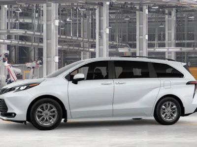 2026 Toyota Sienna - Photo 5