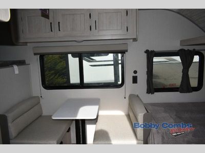 2026 Coachmen RV Catalina Summit Series 7 - Photo 8