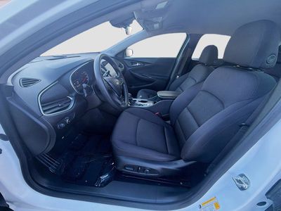 2025 Chevrolet Malibu - Photo 17