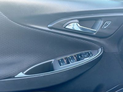 2025 Chevrolet Malibu - Photo 15