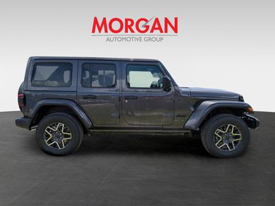 2025 Jeep Wrangler - Photo 2