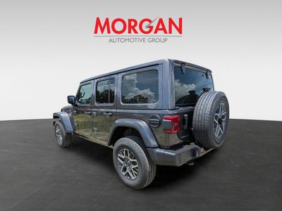 2025 Jeep Wrangler - Photo 5