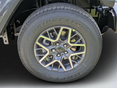 2025 Jeep Wrangler - Photo 9