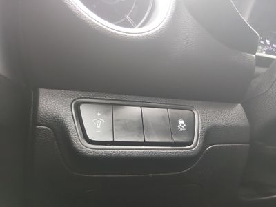 2023 Kia Forte - Photo 13