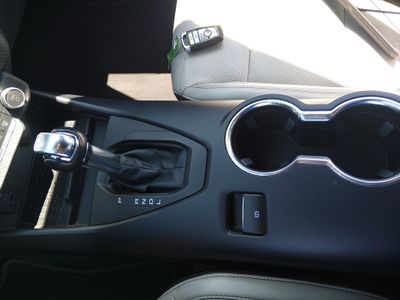 2024 Ford Mustang - Photo 16