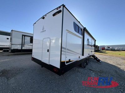 2025 Ember RV E-Series - Photo 5