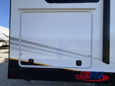 2025 Ember RV E-Series - Photo 7
