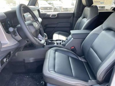2026 Ford Bronco — photo 15 view