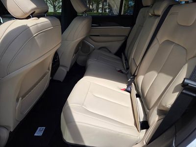 2026 Jeep Grand Cherokee - Photo 8