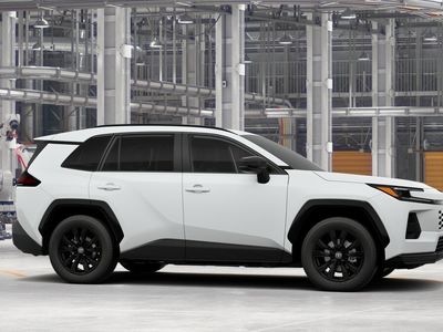 2026 Toyota RAV4 — photo 13 view