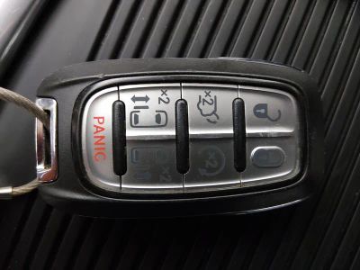 2023 Chrysler Pacifica - Photo 15
