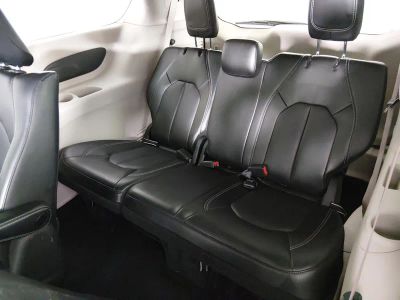 2023 Chrysler Pacifica - Photo 17