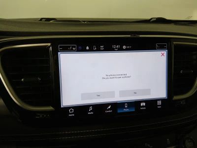 2023 Chrysler Pacifica - Photo 19