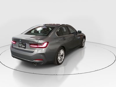 2025 BMW 3 Series - Photo 7