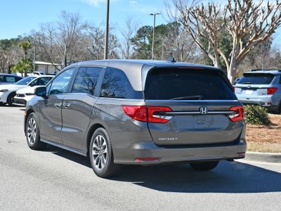 2022 Honda Odyssey - Photo 2