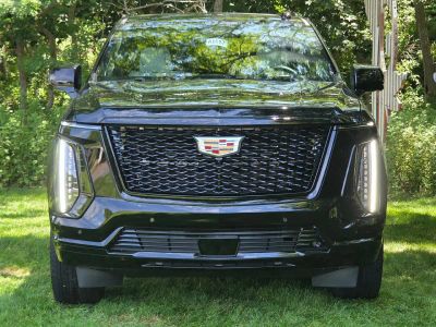 2026 Cadillac Escalade — side profile view