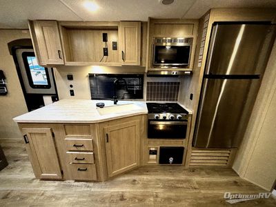 2025 Coachmen Catalina Legacy Edition - Photo 5