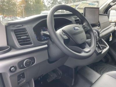 2026 Ford Transit-350 - Photo 15