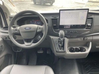 2026 Ford Transit-350 - Photo 4