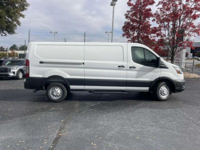2026 Ford Transit-350 - Photo 2