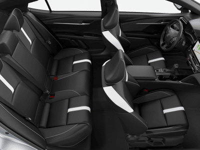 2026 Toyota Camry - Photo 22