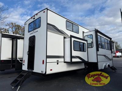 2026 Forest River RV Sabre — detail view