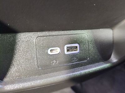 2024 Cadillac XT4 - Photo 17