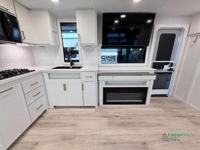 2026 Brinkley Model I - Photo 21