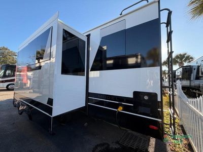2026 Brinkley Model I - Photo 26