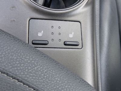 2023 Toyota Camry - Photo 22
