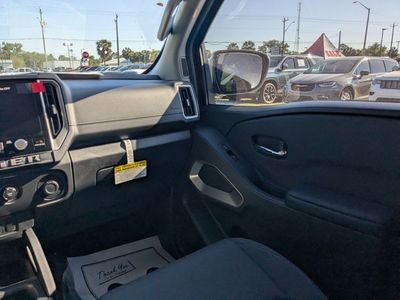 2026 Nissan Frontier - Photo 13