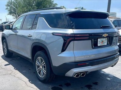 2024 Chevrolet Traverse — detail view