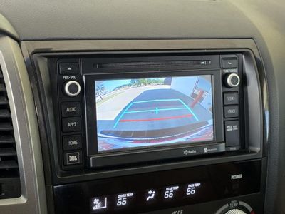 2016 Toyota Sequoia — photo 22 view
