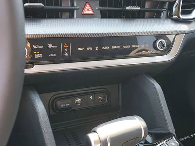 2025 Kia Sportage - Photo 32