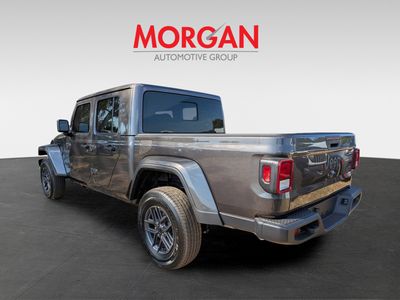 2026 Jeep Gladiator — detail view