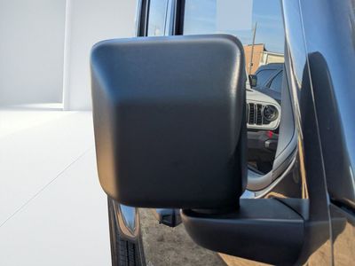 2026 Jeep Gladiator — photo 10 view
