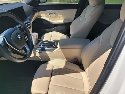 2023 BMW 3 Series - Photo 4