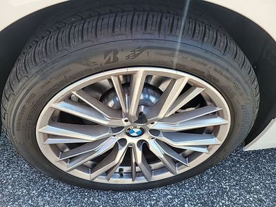 2023 BMW 3 Series - Photo 10