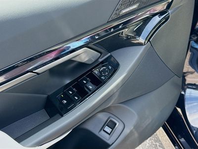 2027 BMW 5 Series - Photo 23