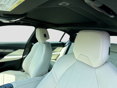 2027 BMW 5 Series - Photo 27