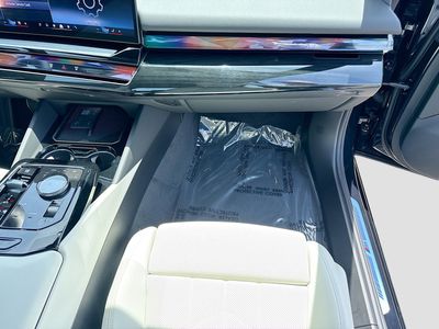 2027 BMW 5 Series - Photo 18