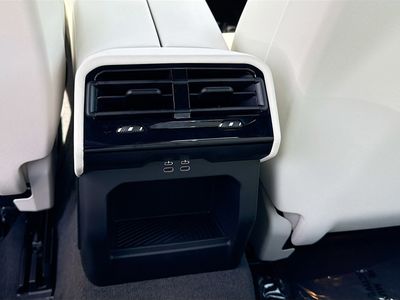 2027 BMW 5 Series - Photo 20