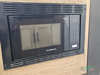 2025 Forest River RV Cherokee Grey Wolf - Photo 24